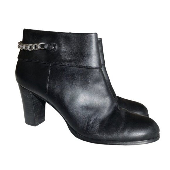 Adrienne Vittadini Clarine Ankle Boot Size 10 Heel Leather Chain - Picture 1 of 12